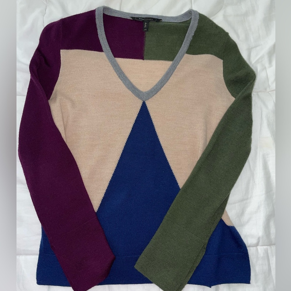 Merino wool sweater, perfect to wear to work